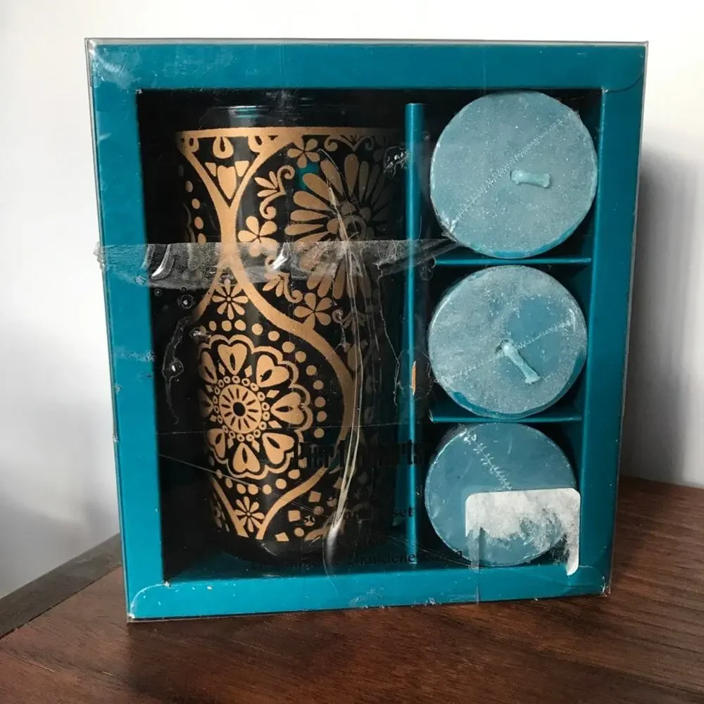 Pier 1 Imports OCEANS Scented Candle Set - 3 Soy Votive Candles w/ Glass Holder
